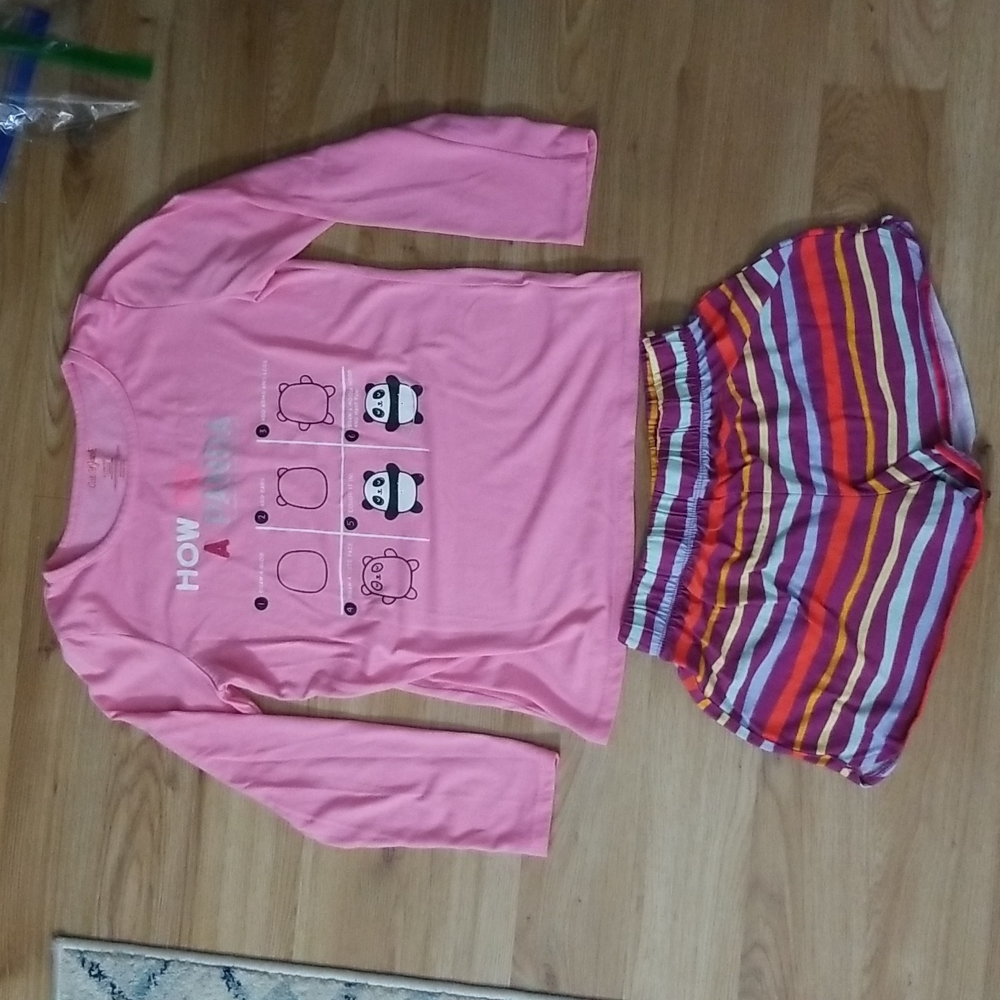 GUC girls 2 pc PJ set